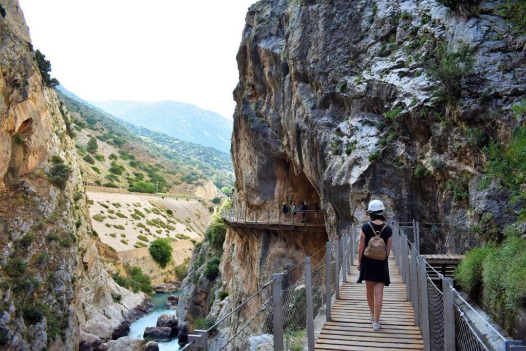 Casa La Puerta De Ronda Leilighet Cuevas del Becerro Eksteriør bilde